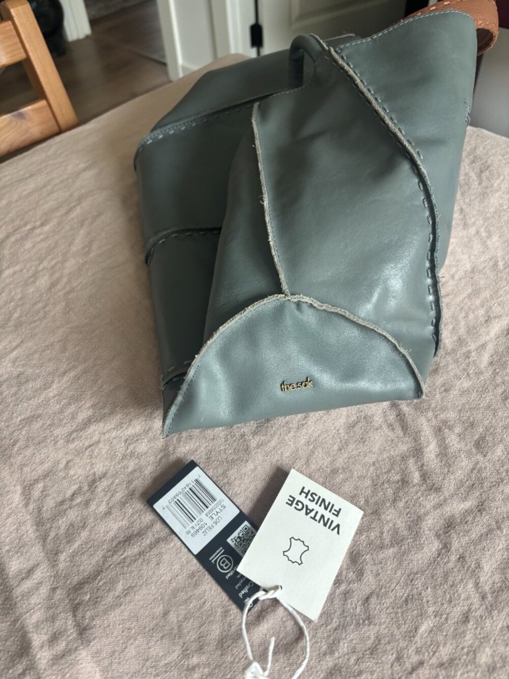 The Sak Los Feliz Tote in Sage - Picture 5 of 13